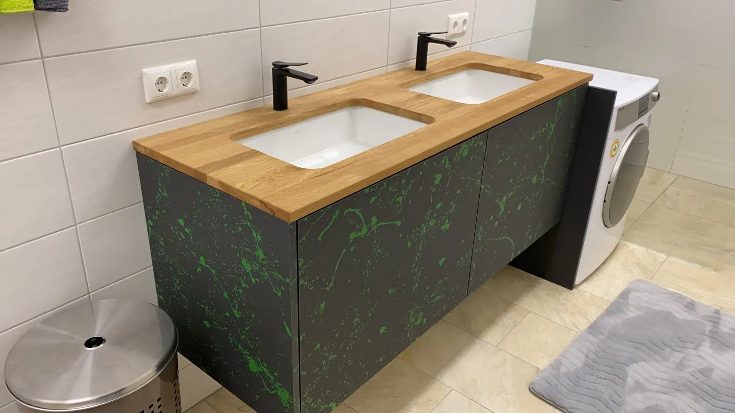 Innenausbau und Ladengestaltung von Schreinerei Haßiepen Woodworks