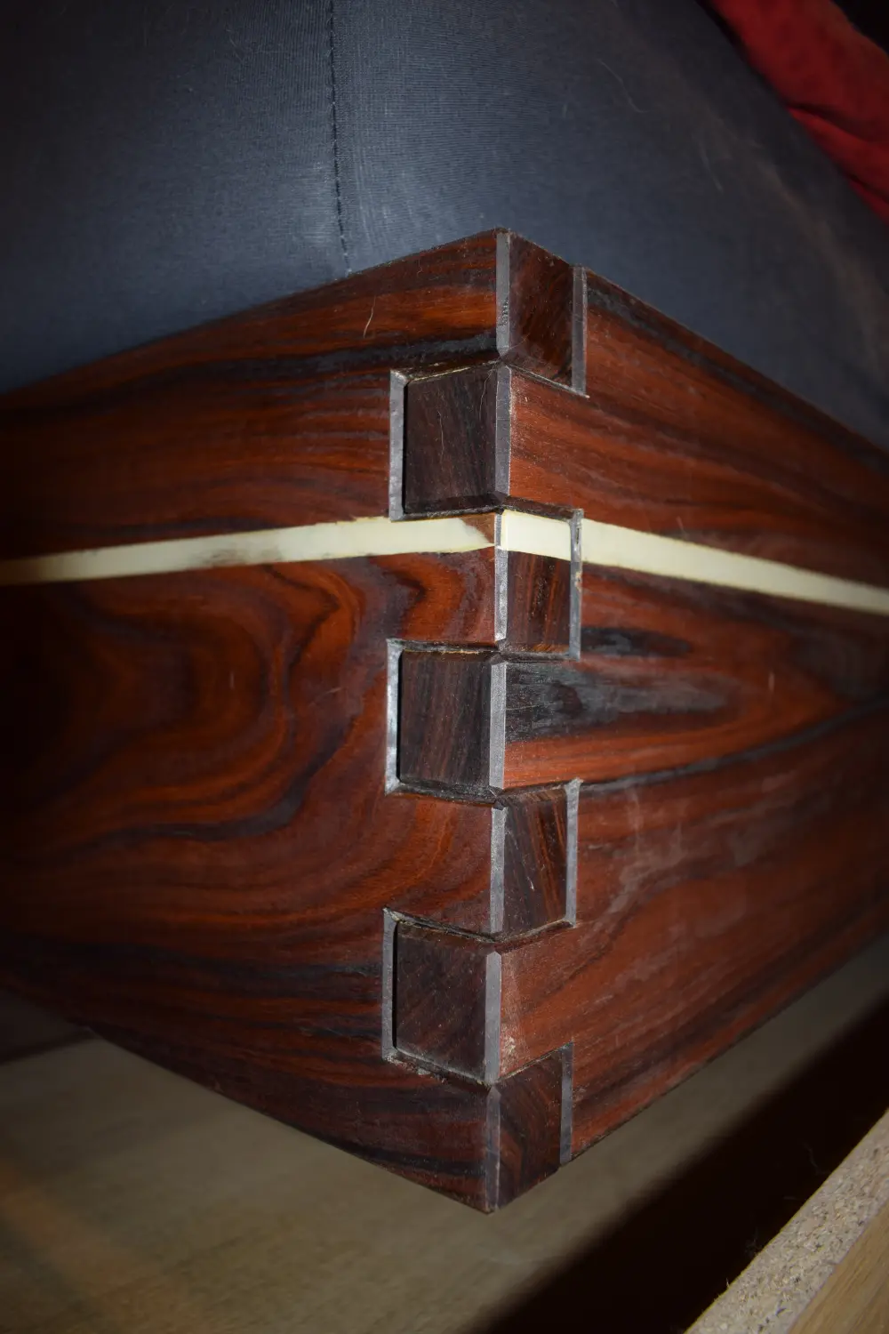 Innenausbau und Ladengestaltung von Schreinerei Haßiepen Woodworks