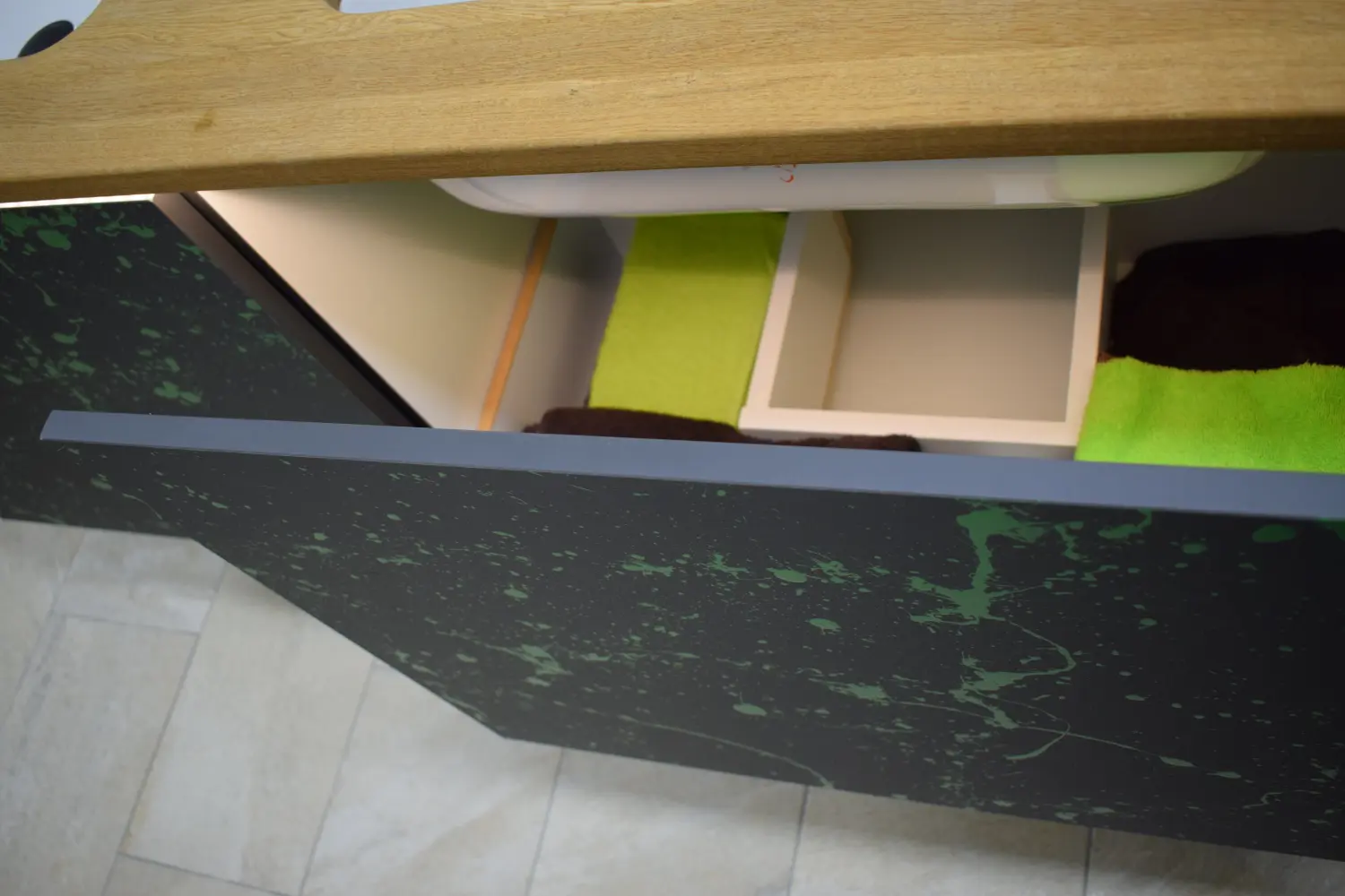 Innenausbau und Ladengestaltung von Schreinerei Haßiepen Woodworks