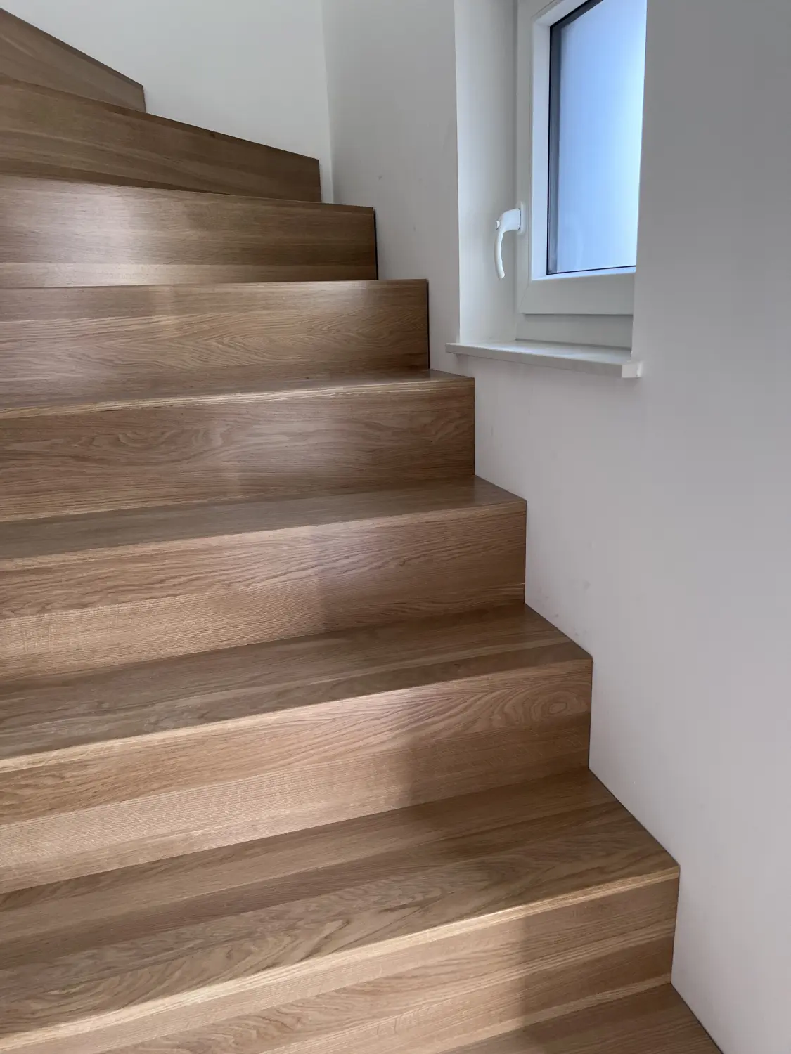 Treppenbau von Schreinerei Haßiepen Holzwerk