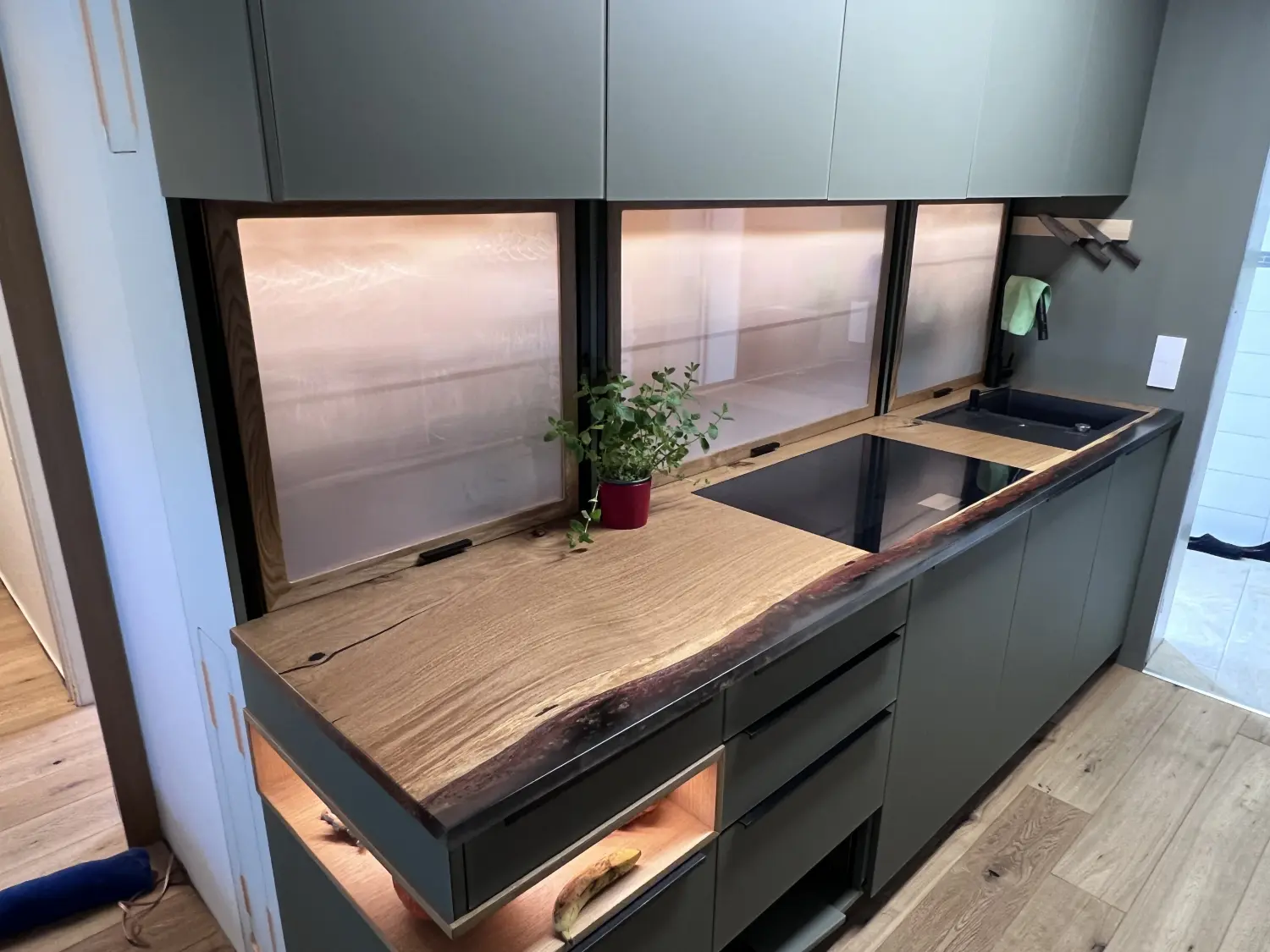 Küchenbau von Schreinerei Haßiepen Holzwerk